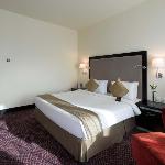 Superior Room Near Westzone Supermarket Mina Dubai