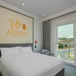 King Room Near Dubai Parks By Luxury Bookings Dubai