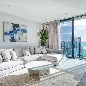 Broadbeach Exclusive - Sky High Luxury at Oracle
