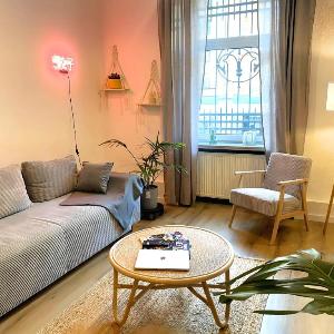 City Apartment Central & Near Fairgrounds