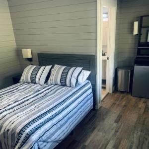 TeePee Room 7- Newly Renovated