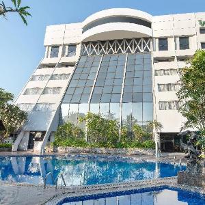 Lux Tychi Hotel Malang