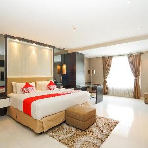 Prime Royal Hotel