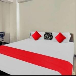 Hotel O R Glory