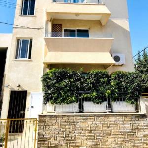 Silver Apartment