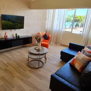 Apartament central frente al mar