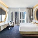 Luxury Deluxe Room by Luxury Bookings Dubai 