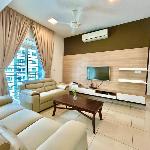 Cozy Home 1-9pax near MSU Stadium Shah Alam Sec13