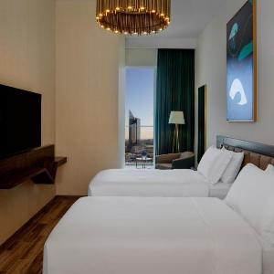 1 Bedroom Apartment Near Dubai Pearl by LB