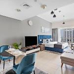 StoneTree - Stylish Studio near Metro Station Dubai