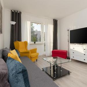 Kopcińskiego Bright & Spacious Apartment Warsaw Ursynów by Noclegi Renters
