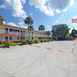 Siesta Beach Condo Rental with direct beach and pool access