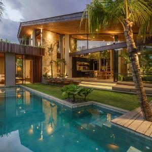 Ohlala - Luxury Tropical Escape in Pererenan