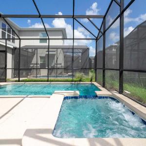 Gorgeous 5Bd Single Family w/ Pool @ Storey Lake 2767O