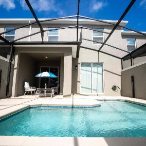 Gorgeous 4 Bd w/ Pool @ Storey Lake Resort 2653