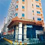 Queens Valley Hotel