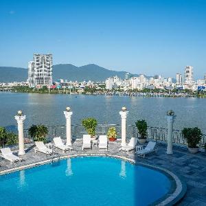 Senriver Hotel