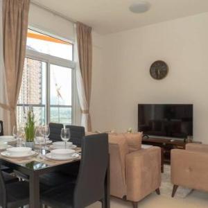 StoneTree - Furnished 2BR in Binghatti Gateway