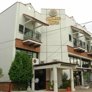 Ecoland Suites