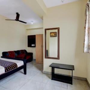 SPOT ON Rishalika Rooms
