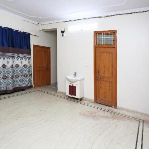 OYO Flagship Shiva Guest House