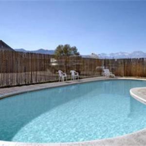 Super 8 by Wyndham Bishop