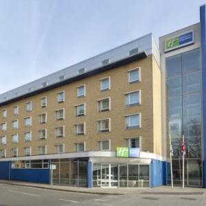 Fulham Palace Hotels - Holiday Inn Express Earls Court