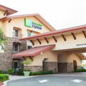 Hotels near Merced College - Holiday Inn Express Turlock