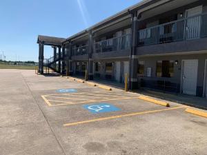 Super 8 by Wyndham Baytown I-10, Baytown