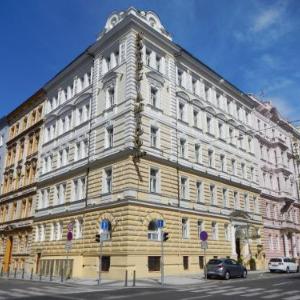 Hotels near Roxy Prague - Alqush Downtown Hotel