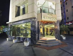 Kempton Hotel, Calcutta