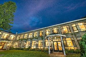 The Elgin Silver Oaks, Kalimpong
