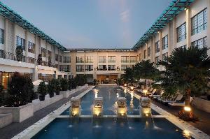Aryaduta Medan, Medan