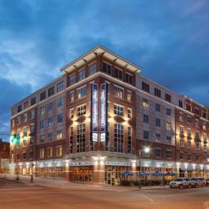 Hampton Inn By Hilton Portland/Downtown-Waterfront