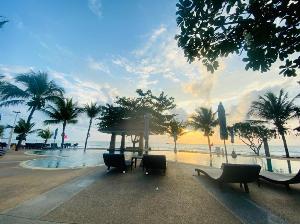 Alongkot Beach Resort Khanom, Nakhon Si Thammarat