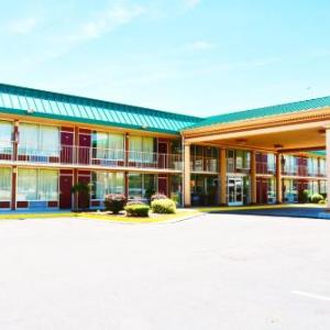 Red Roof Inn & Suites Cave City