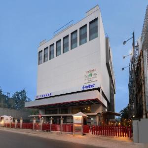 The E Square Hotel, Pune