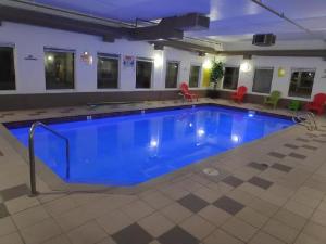 Super 8 by Wyndham Hinton, Hinton