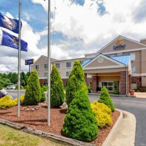 Comfort Inn & Suites Hillsville I-77