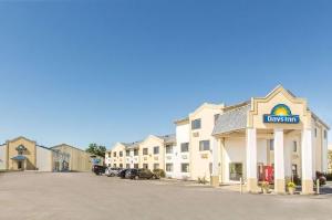 Days Inn by Wyndham Effingham, Effingham