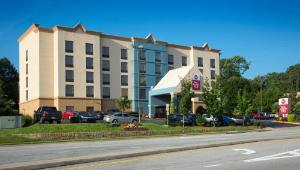 Best Western Plus Hotel & Suites Airport South, College Park
