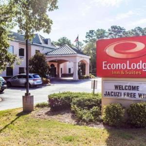 Econo Lodge Inn & Suites Marietta