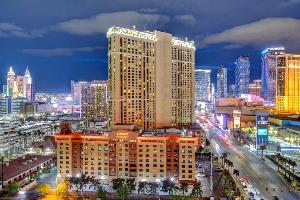 Lucky Gem Penthouse & Luxury Suites at MGM Signature Resort, Strip View 509 hotel near Caesars Forum