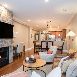 River Club 207