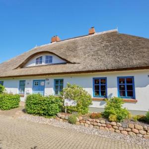 Reethaus Zickersche Berge - WG 02 mit Kamin und Terrasse