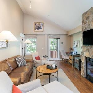 River Club 307 by Alpine Lodging Telluride