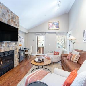River Club 302 by Alpine Lodging Telluride