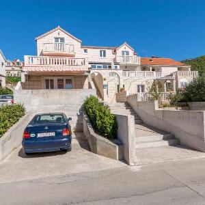 Apartments Jerka