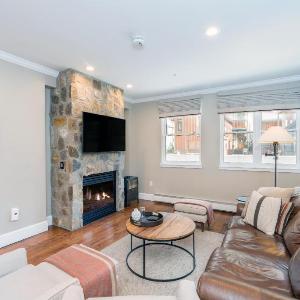 River Club 104 by Alpine Lodging Telluride