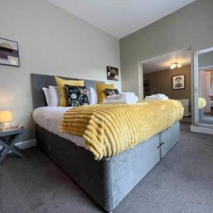 2-Bed Victorian Elegance